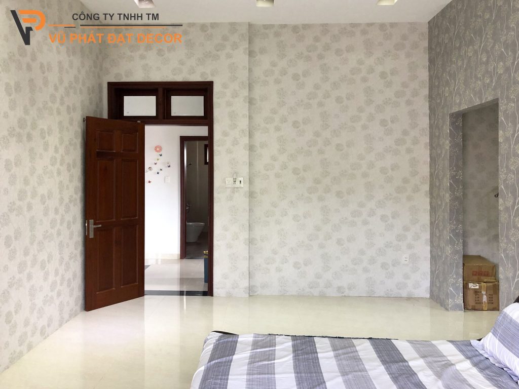 giấy dán tường phòng ngủ hoa lá