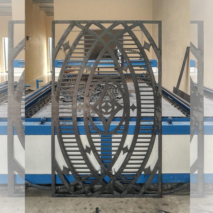 Cắt gia công mẫu cổng sắt 2 cánh 006A